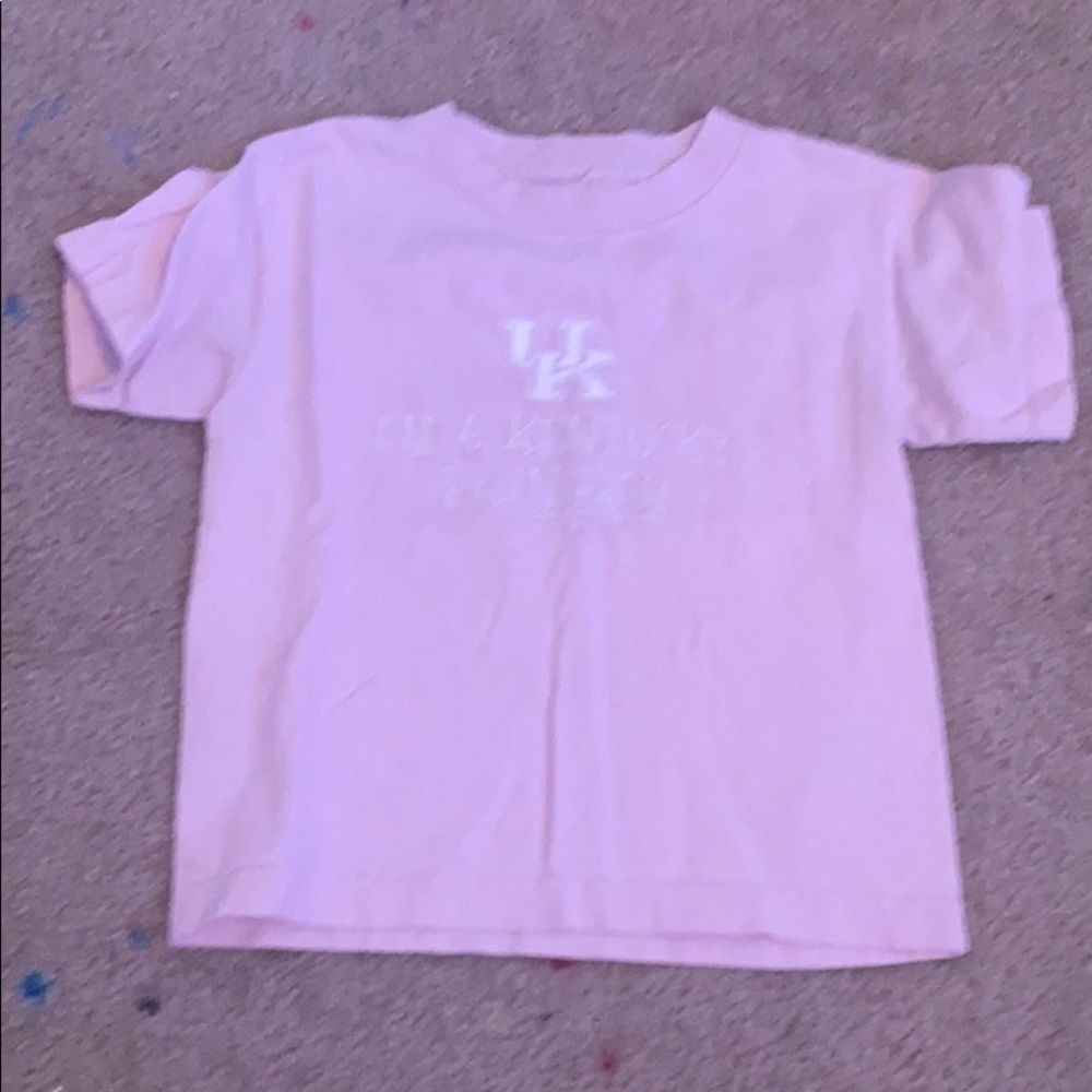 girls pink shirt